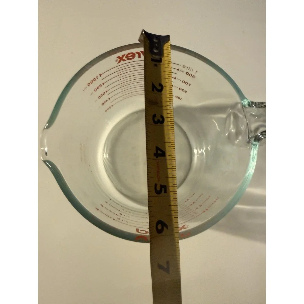 Vintage Pyrex 4-Cup / 1-Quart Glass Measuring Cup – Red Markings